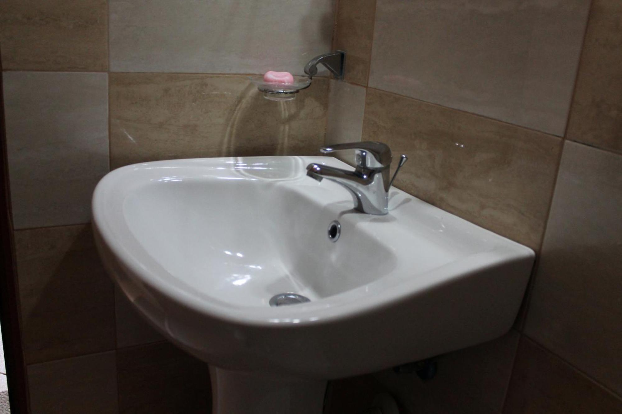 Tomor Shehu Guest House Berat Exterior foto