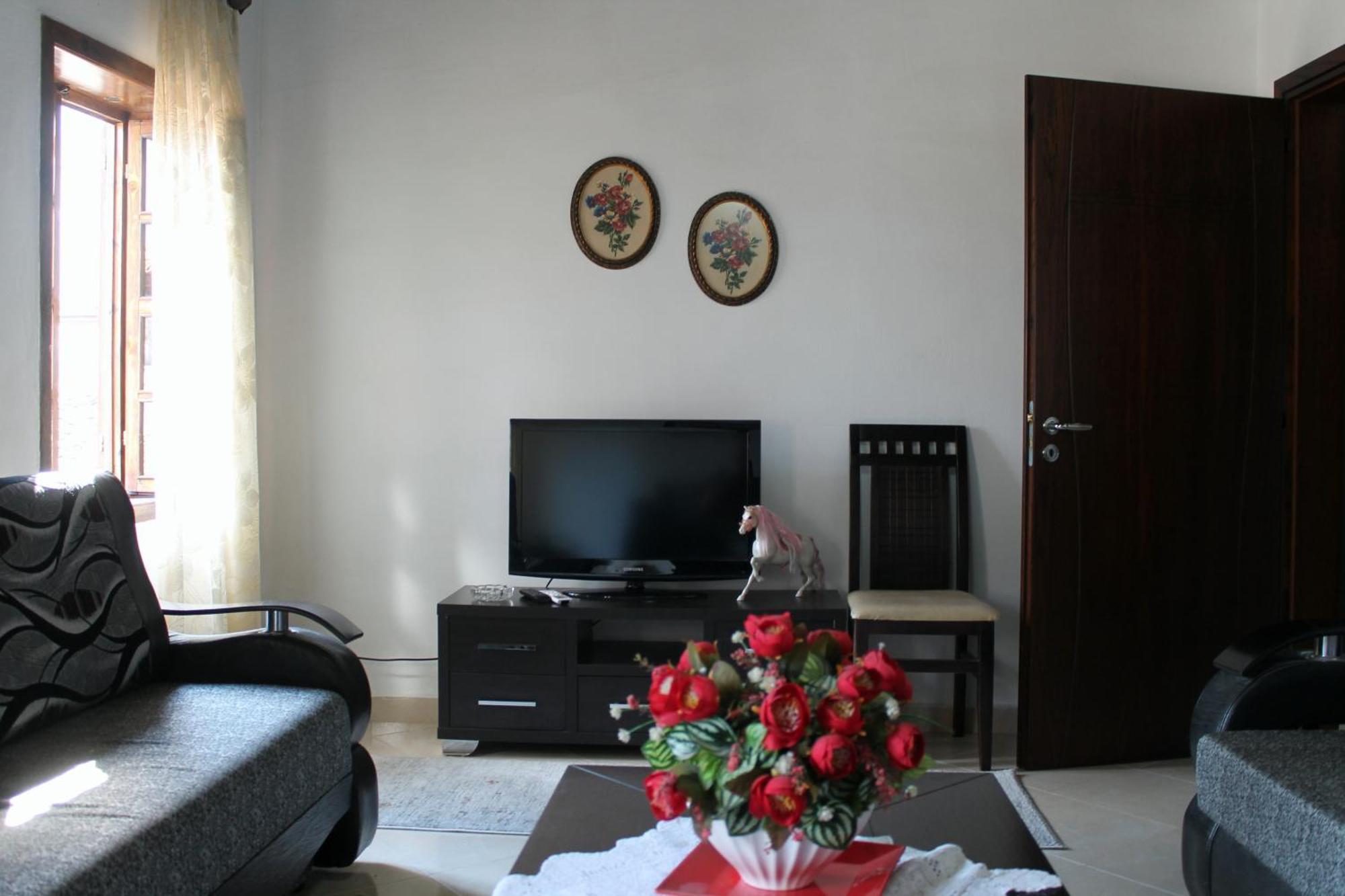 Tomor Shehu Guest House Berat Exterior foto